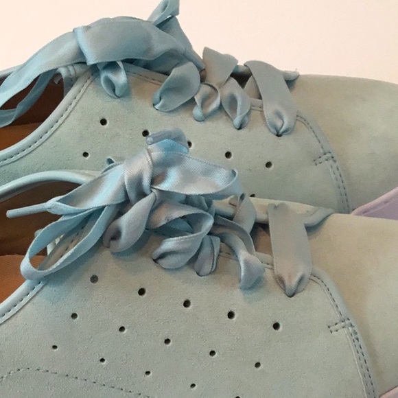 Vionic Mint Green, Mist Suede Sneakers. - Picture 2 of 16
